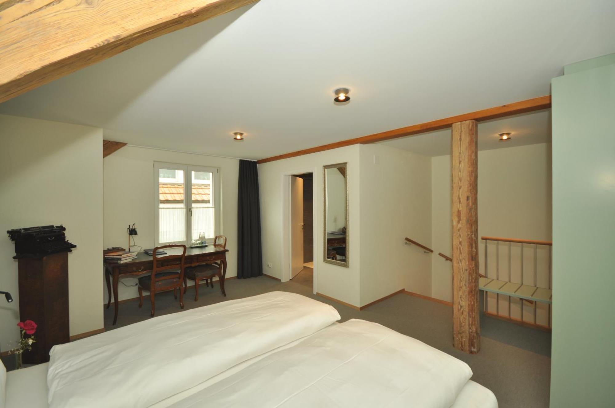 Hotel Restaurant Croix Blanche Sugiez Экстерьер фото